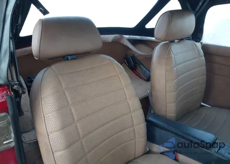 1978 Mg Mgb z USA, uszkodzony, nr VIN GHN5UJ448051G